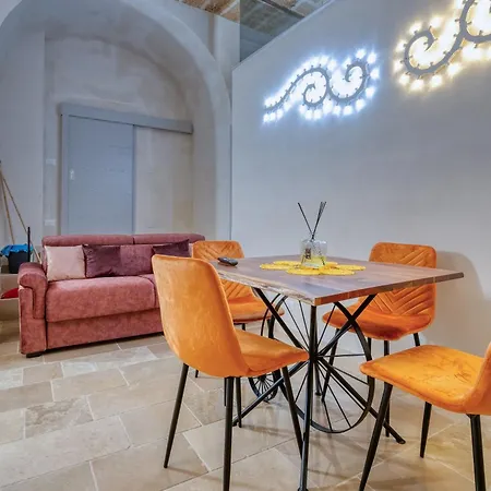 Apartment Antony Strada