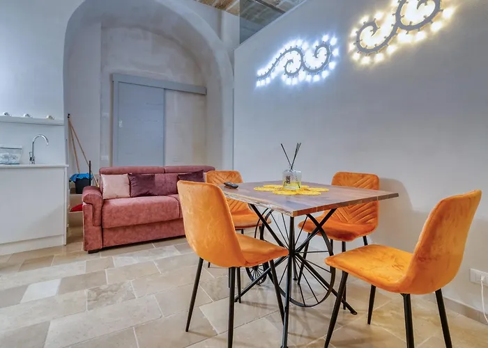 Apartment Antony Strada